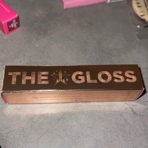 Jeffree Star lip gloss